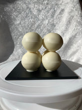 Load image into Gallery viewer, Kinder Pawrise Cake