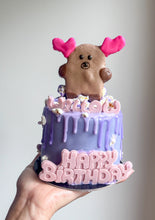 Load image into Gallery viewer, Gallery of Previous Custom cakes (2)
