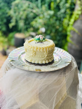 Load image into Gallery viewer, Wedding / Engagement Cake
