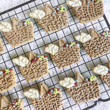 Load image into Gallery viewer, Hamper Biscuits
